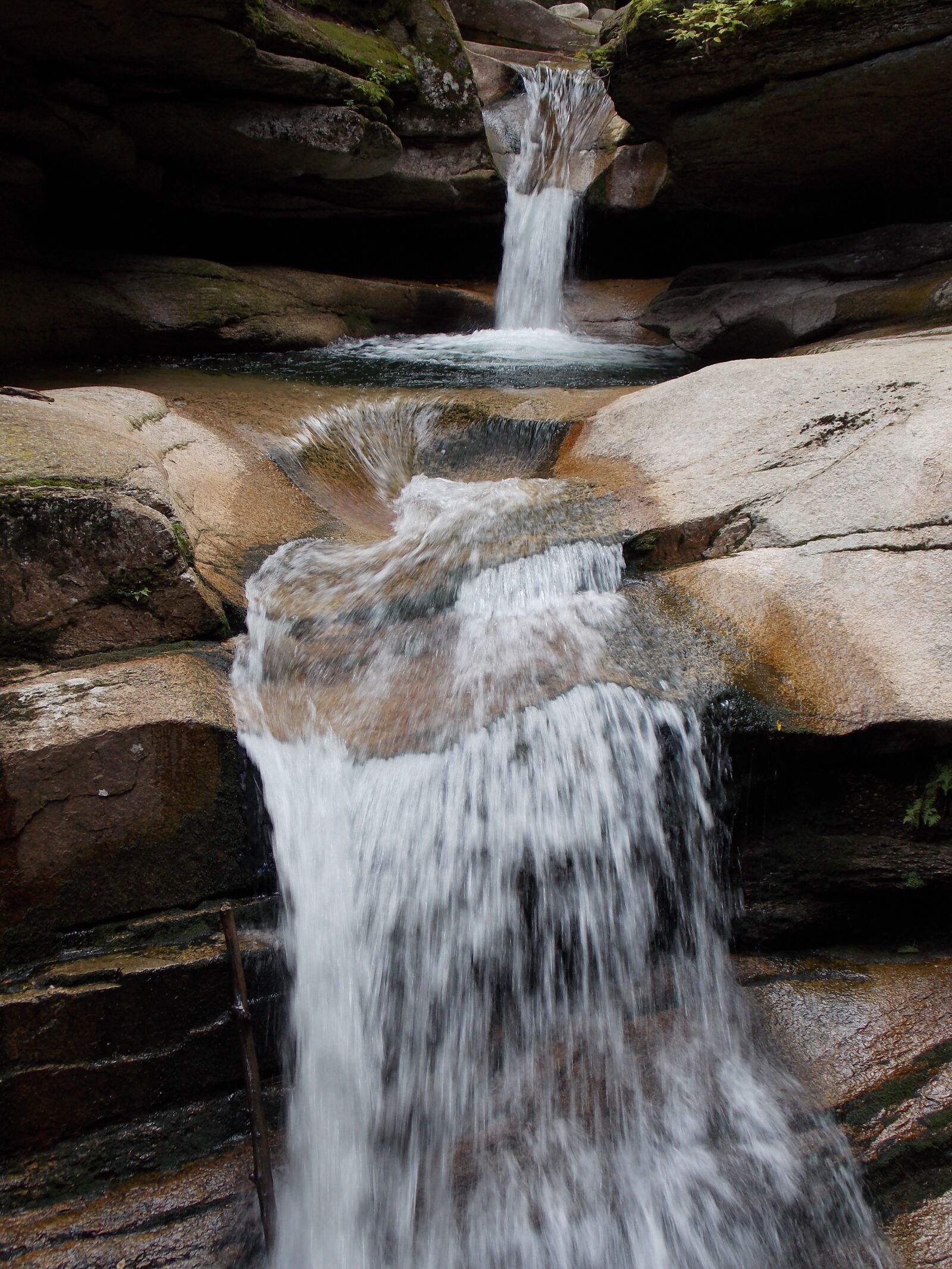 Nikon Coolpix L810 sample photo. Waterfall, stream, mountain photography
