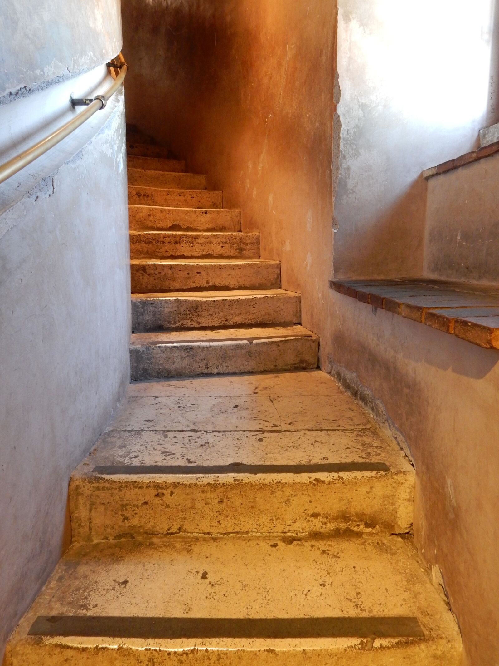 Nikon Coolpix S9900 sample photo. Castel sant'angelo, rome, italy photography