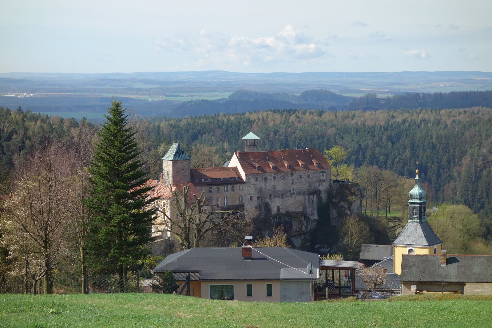 Sony Cyber-shot DSC-RX100 sample photo. Castle, architecture, nature photography