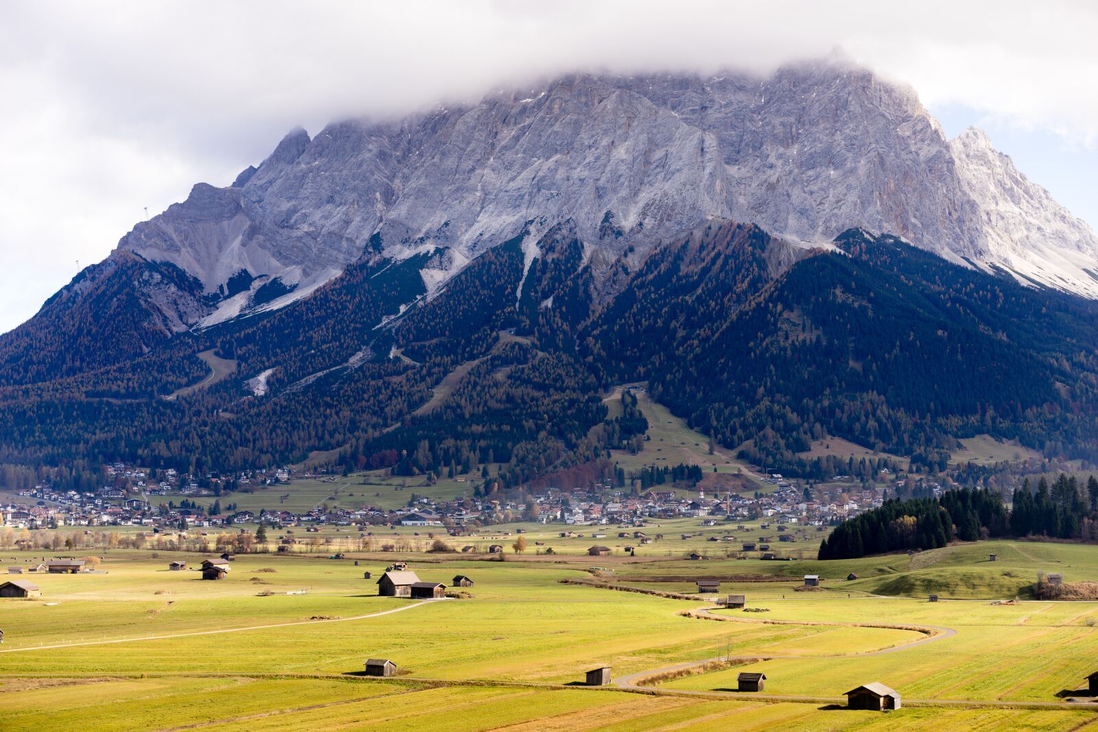 Sony a7 + Sony Sonnar T* FE 55mm F1.8 ZA sample photo. Zugspitze, mountain, summit photography