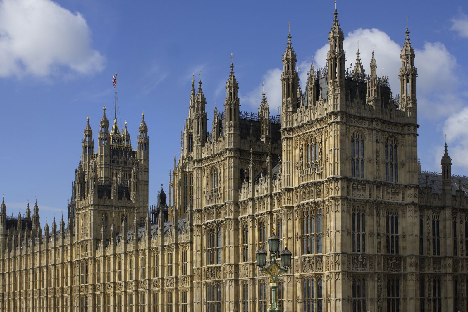 Canon EOS 550D (EOS Rebel T2i / EOS Kiss X4) sample photo. Palace of westminster, monument photography