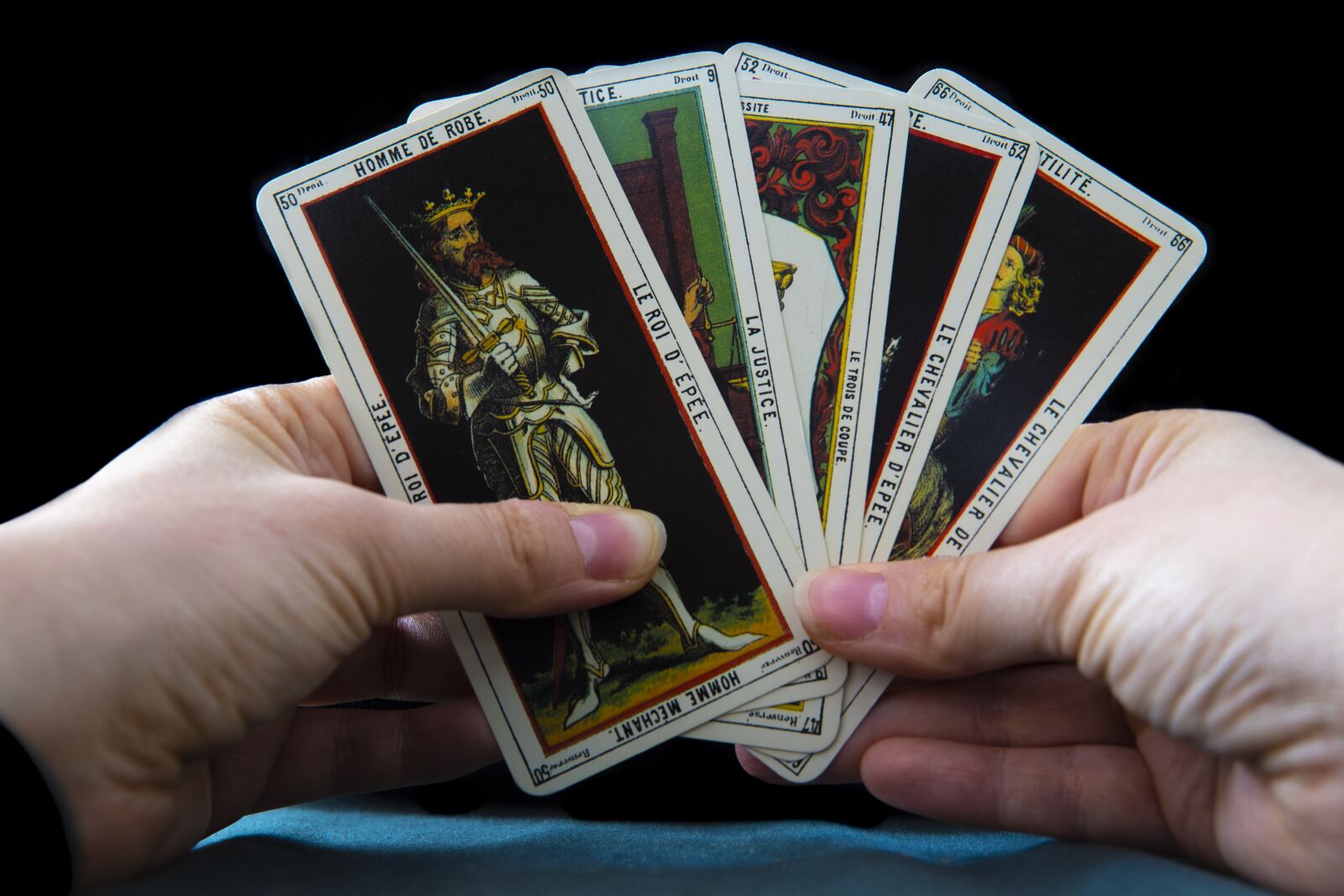 Canon 24-70mm F2.8 DG OS HSM | Art 017 sample photo. Tarot, magic, fortune photography