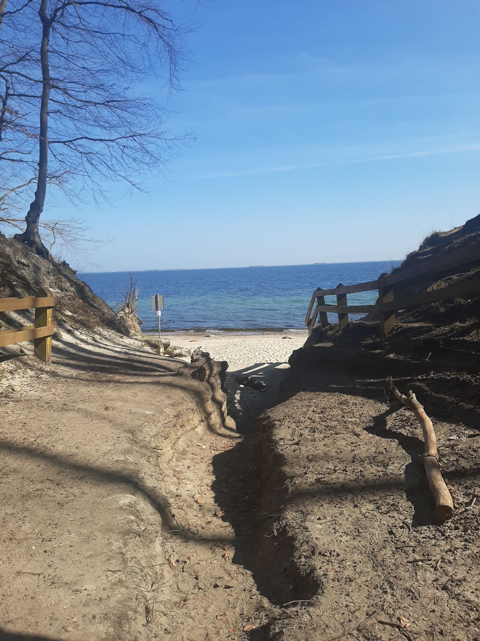 Samsung Galaxy A50 sample photo. Gorge, sea, sky photography