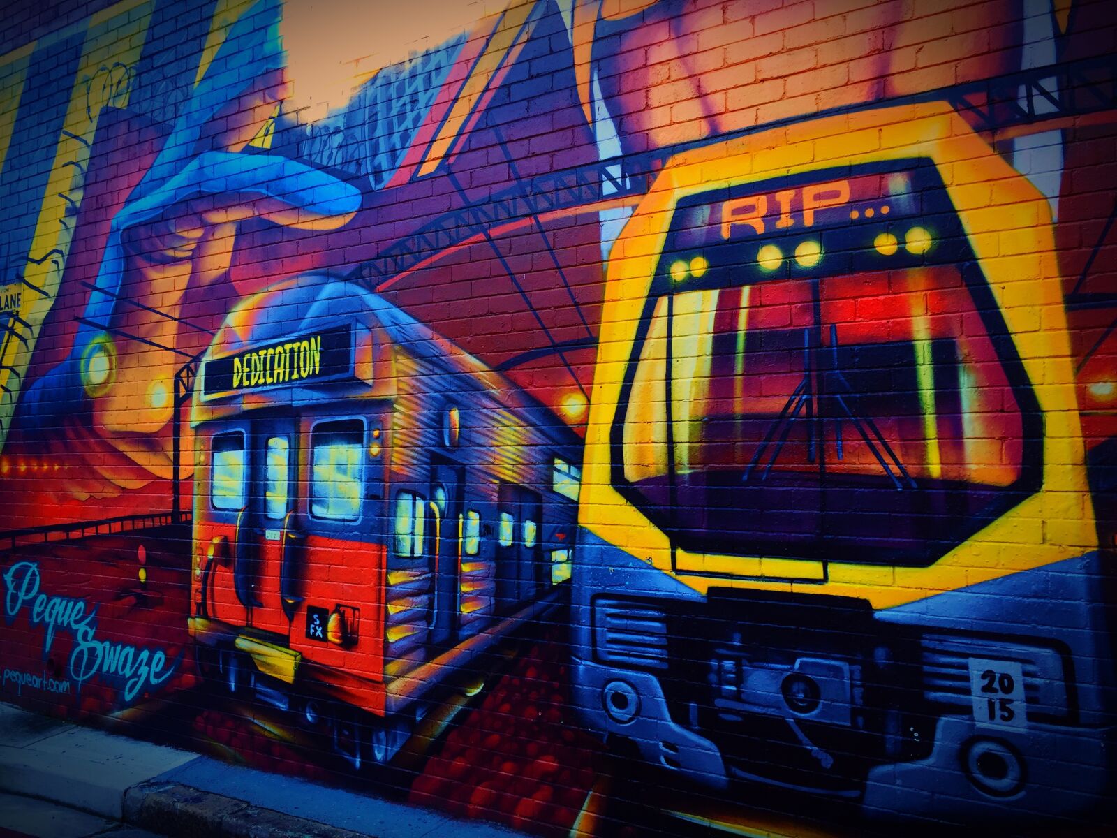 Apple iPhone 6 sample photo. Street art, urban, city photography