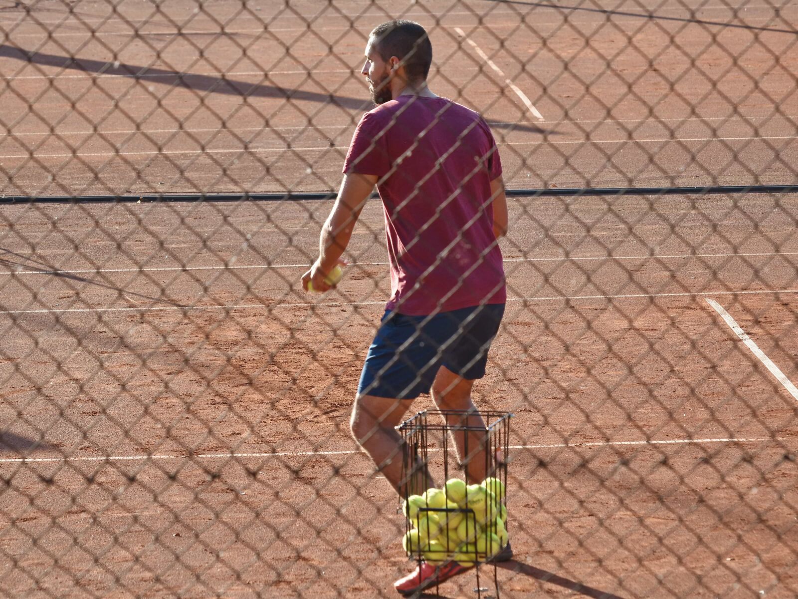 Nikon D5500 sample photo. Participant, tennis, tennis court photography