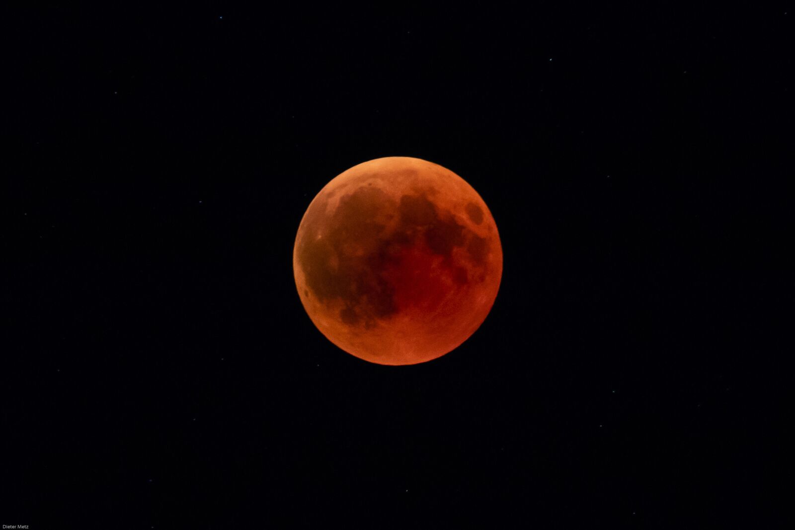 Canon EOS 7D Mark II sample photo. Blood moon, moon, night photography