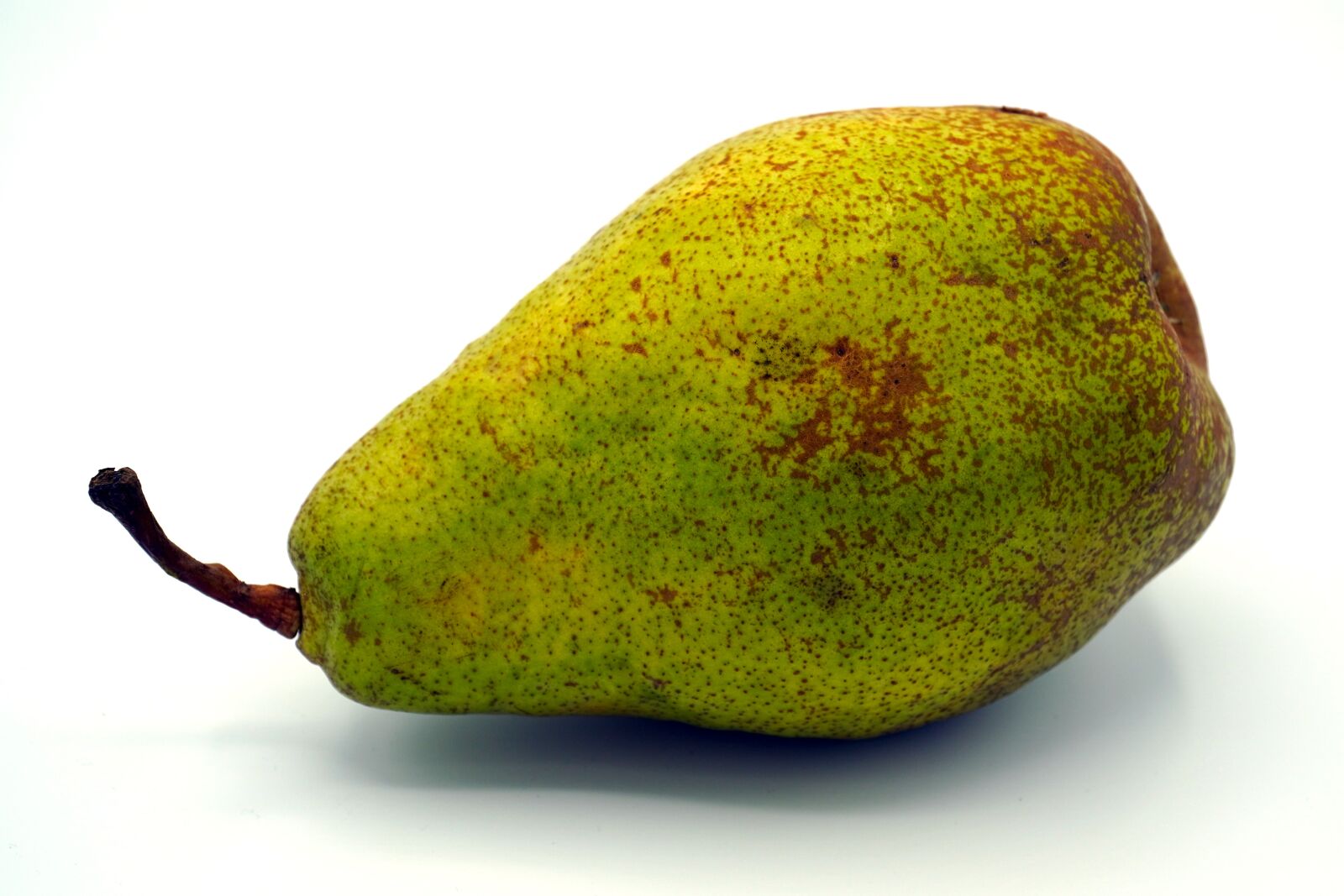 Sony E PZ 18-105mm F4 G OSS sample photo. Pear, fruit, healthy photography