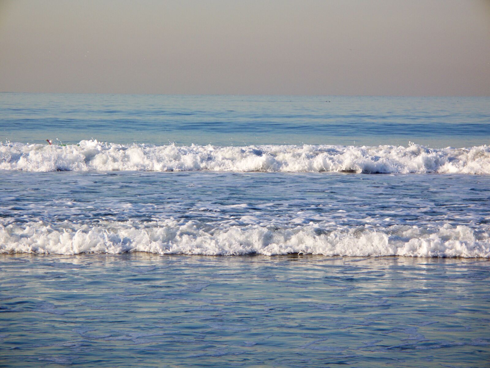 Kodak EASYSHARE Z1485 IS DIGITAL CAMERA sample photo. Ocean, sea, waves photography