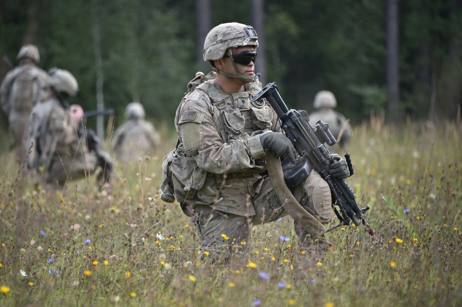 Nikon D4S sample photo. Soldiers, firearm, military photography