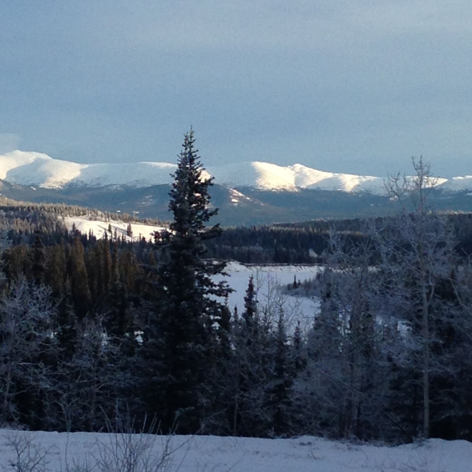 iPhone 5 back camera 4.12mm f/2.4 sample photo. Mountains, nature, river, valey photography