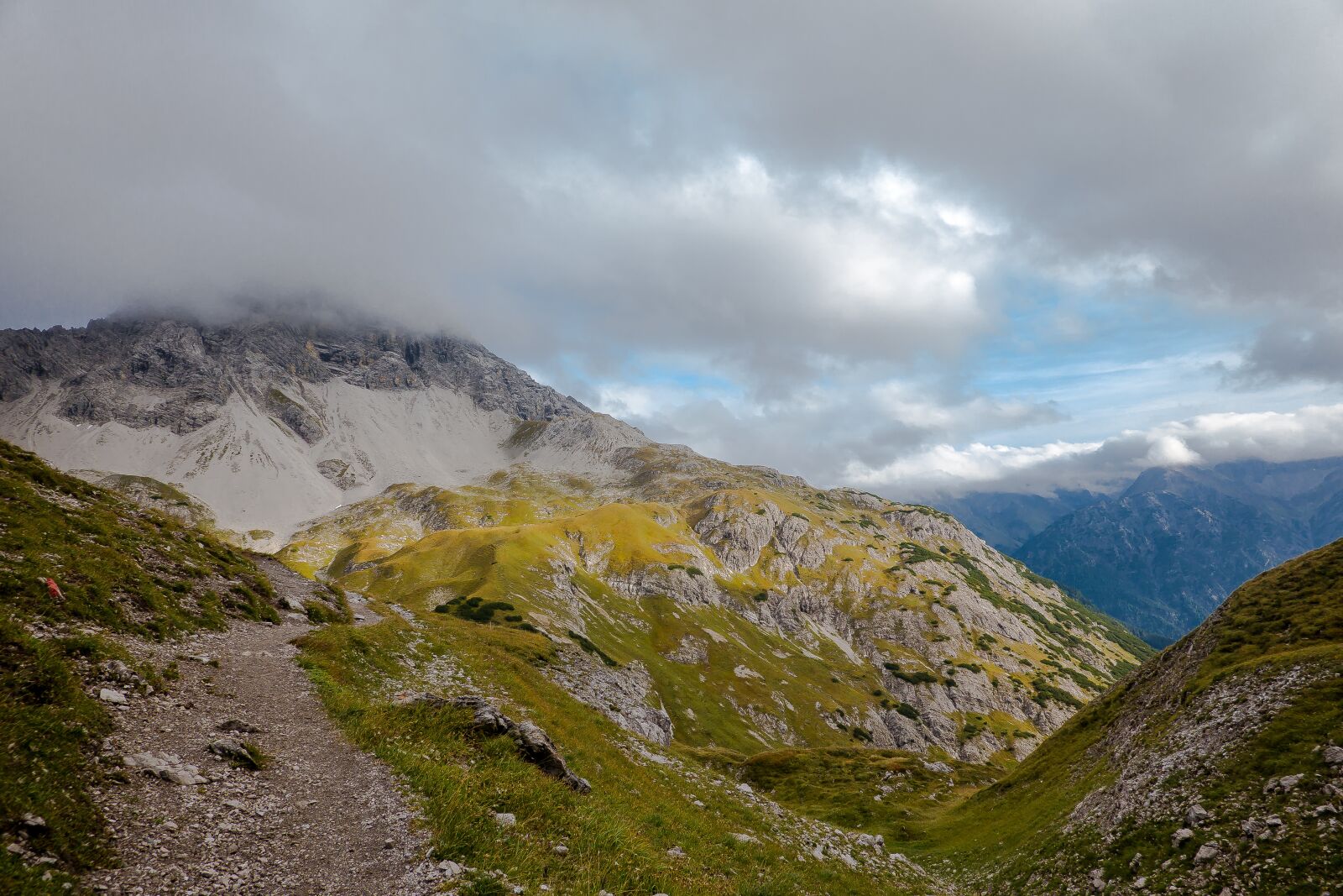 Sony Cyber-shot DSC-RX100 VI sample photo. Allgäu, mountains, hike photography