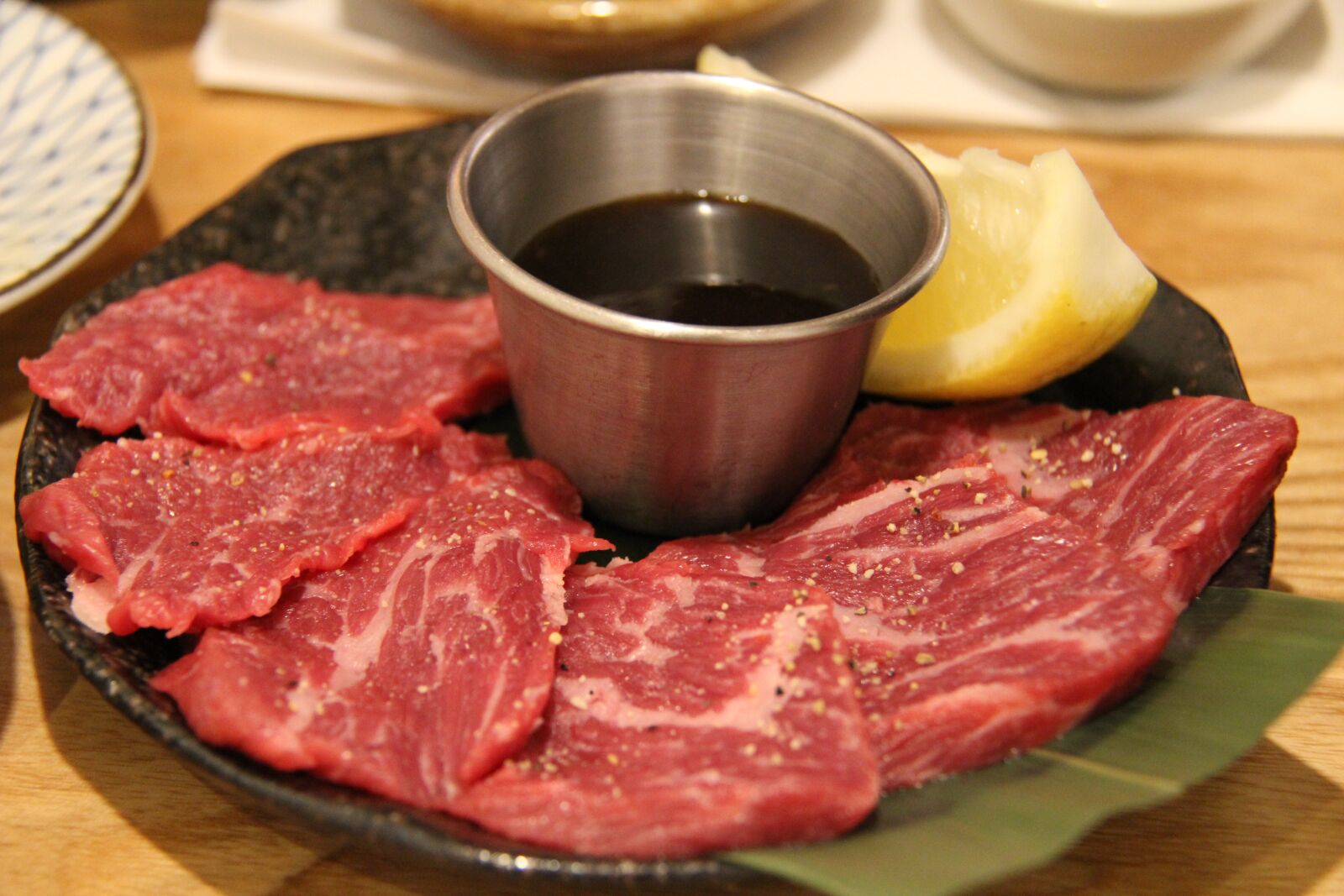 Canon EF-S 18-200mm F3.5-5.6 IS sample photo. Beef, wagyu, wagyu beef photography