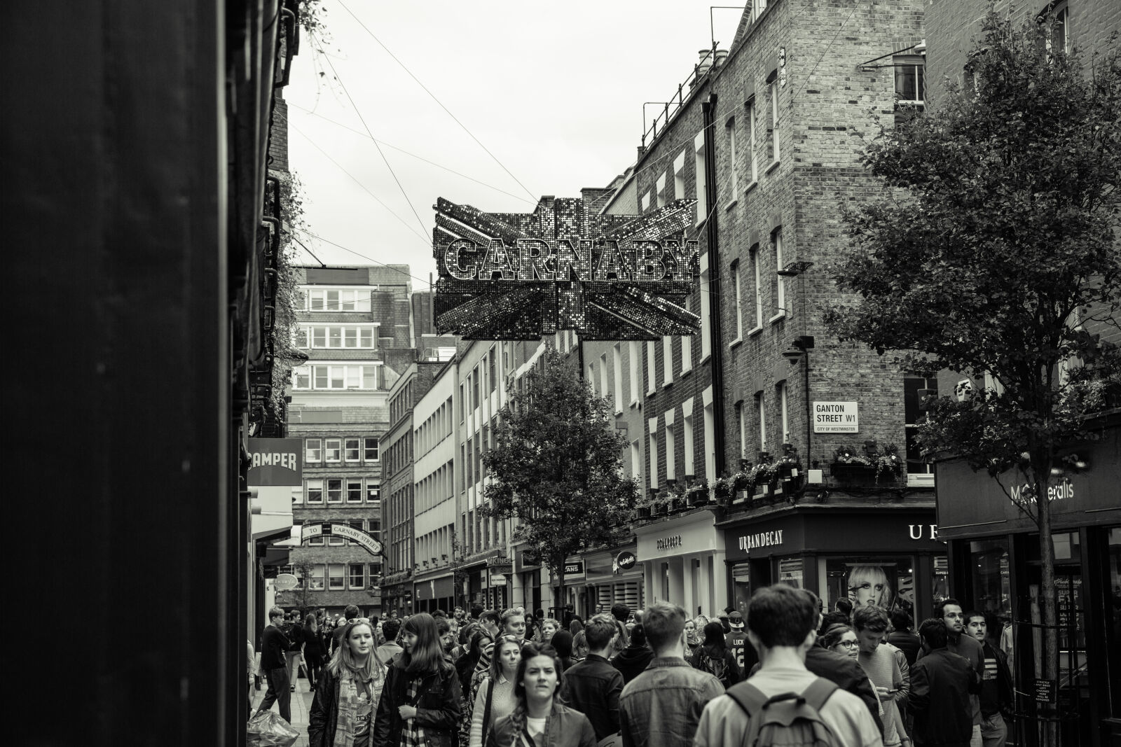 Canon EF 24-70mm F2.8L II USM sample photo. Busy, carnaby, street, customers photography