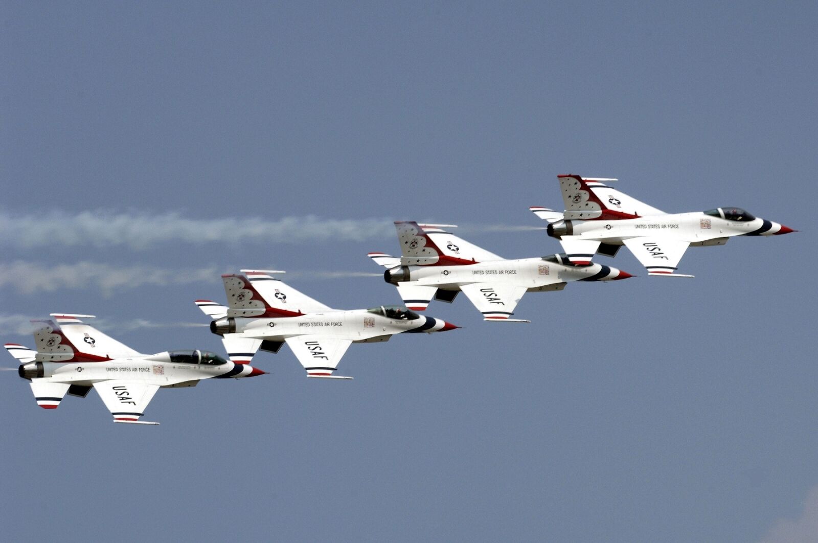 Nikon D2X sample photo. Air show, thunderbirds, military photography