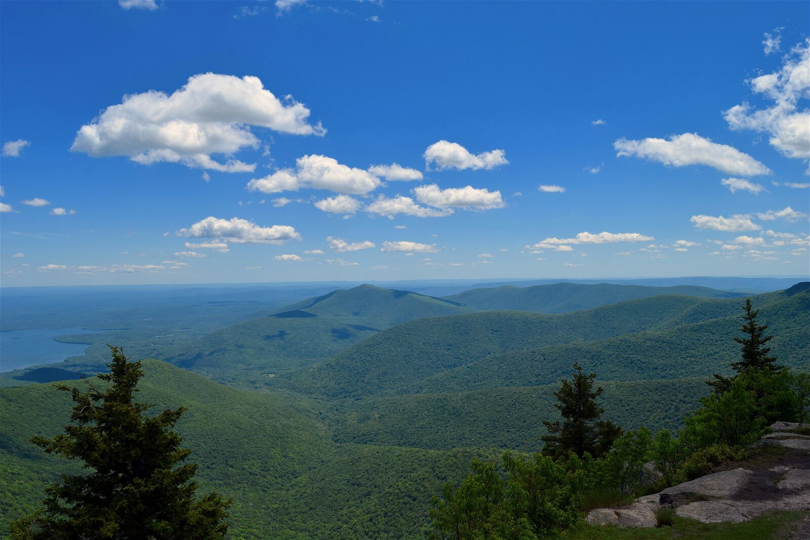 Nikon D3300 sample photo. Mountainside, clouds, view photography