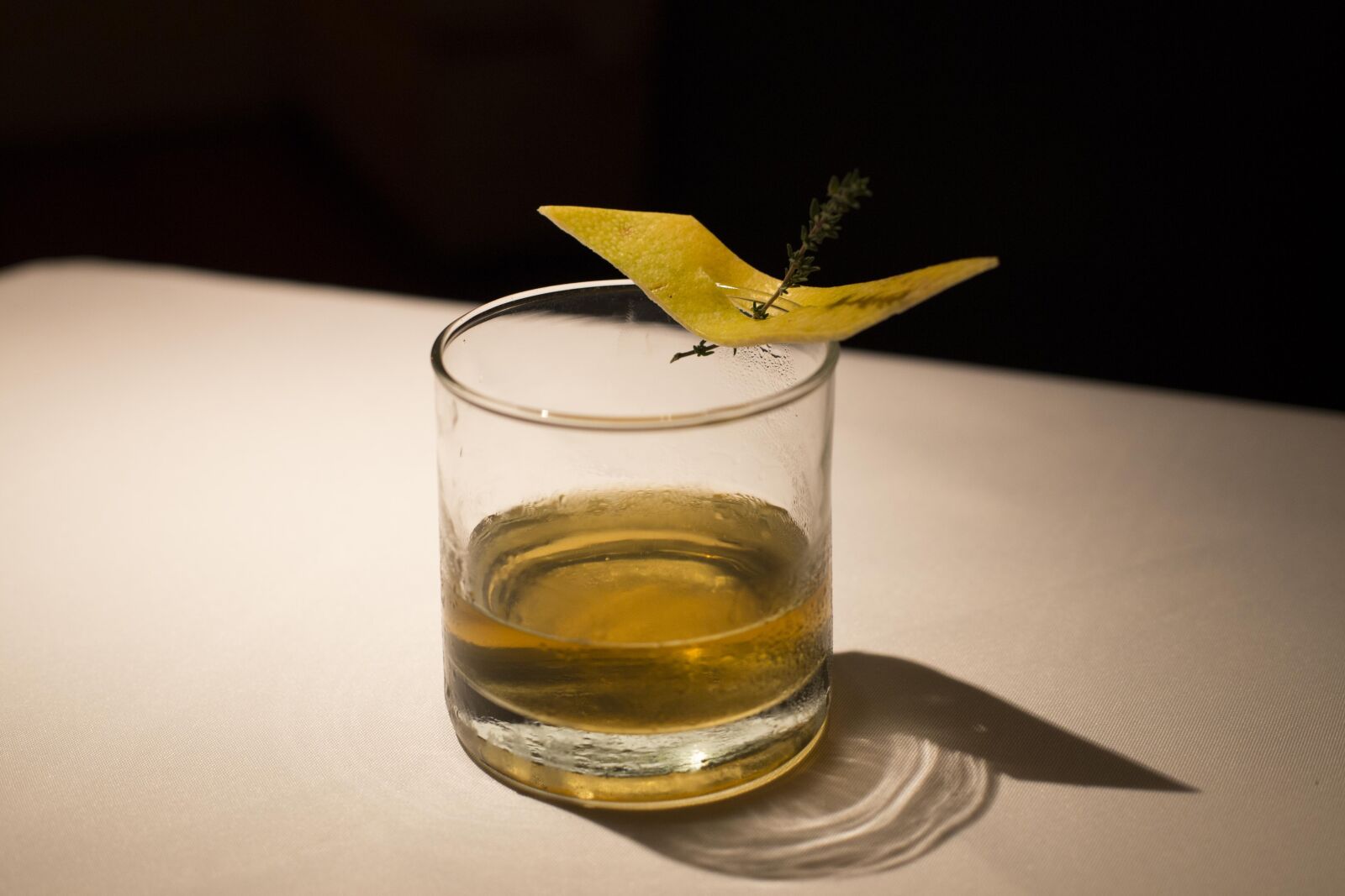Canon EOS 6D + Canon EF 50mm F1.4 USM sample photo. Bar, cocktail, drink photography
