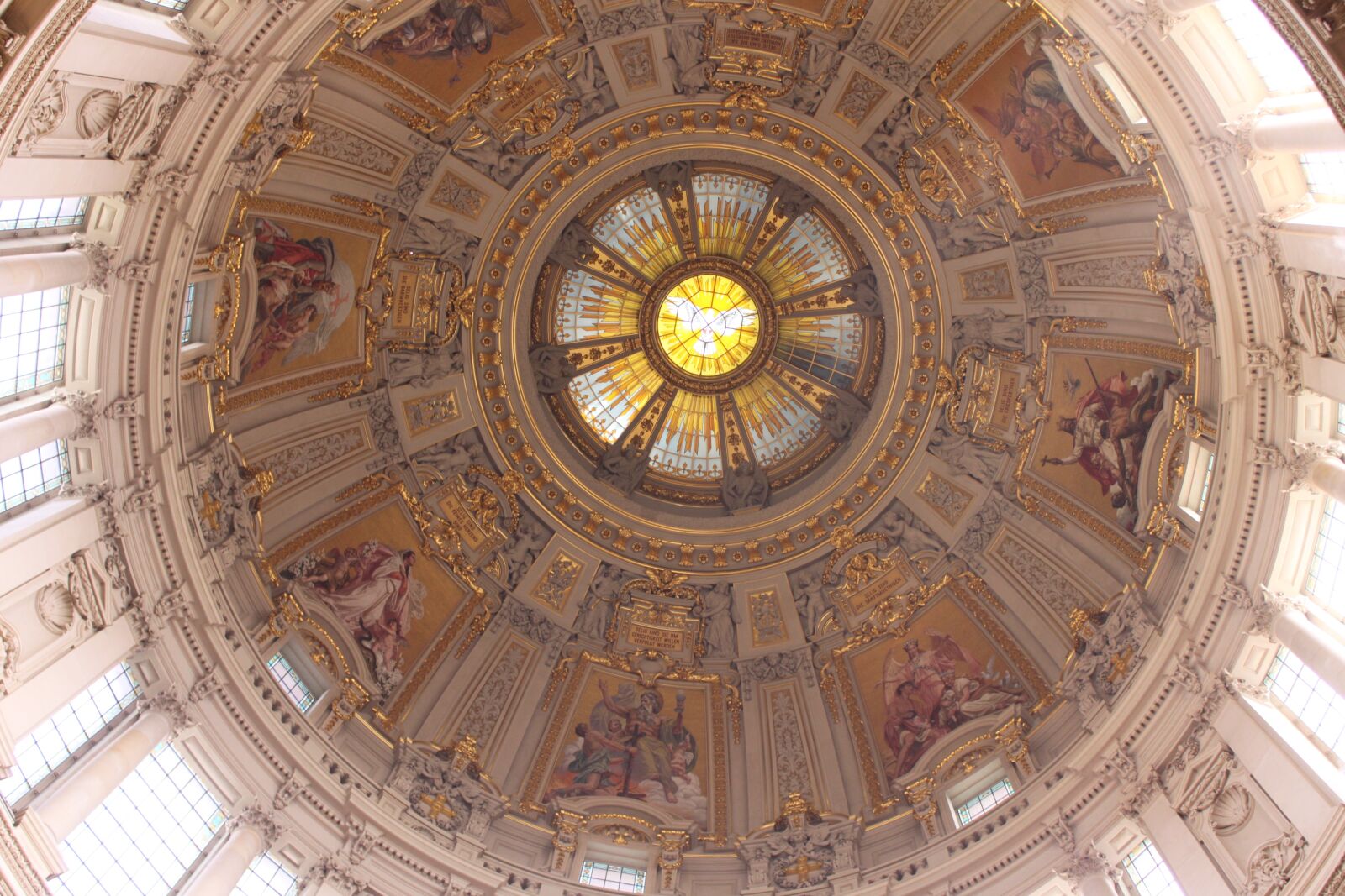 Canon EOS 500D (EOS Rebel T1i / EOS Kiss X3) sample photo. Berlin cathedral, knoll, berlin photography
