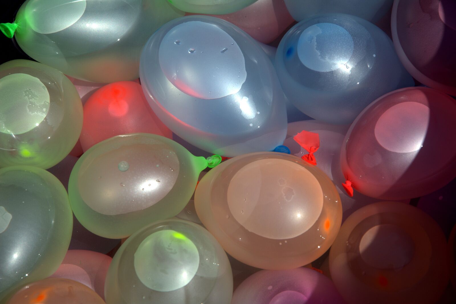 Nikon D5200 sample photo. Water balloons, plastic, colorful photography