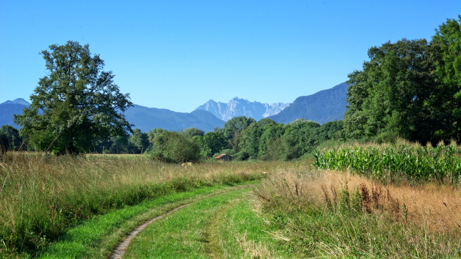 55.0-200.0mm f/4.0-f/5.6 sample photo. Landscape, bavaria, chiemgau photography