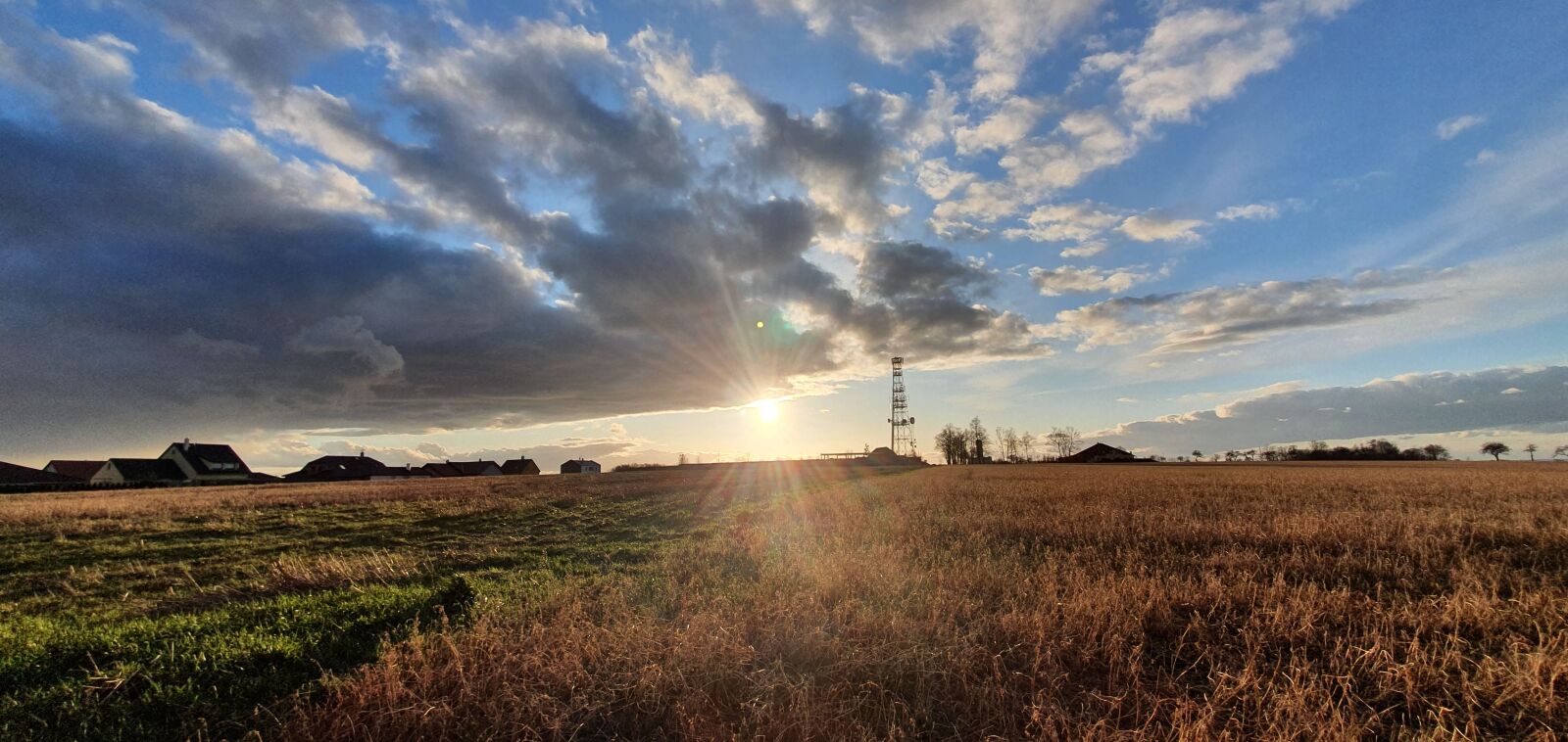 Samsung Galaxy S10 sample photo. Outside, sky, nature photography