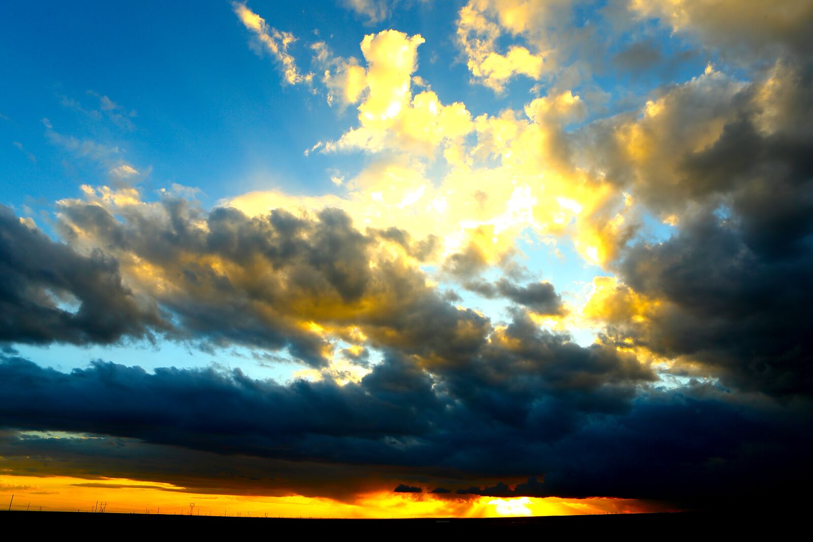 Canon EOS-1D X + Canon EF 24-70mm F2.8L USM sample photo. Sunset, cloud, sky photography