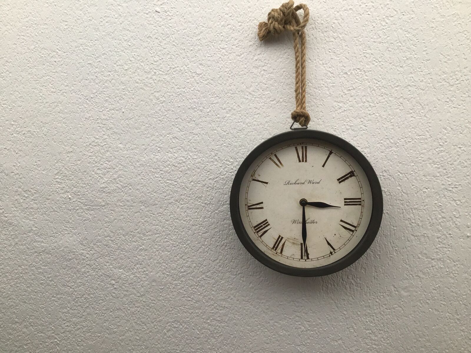 Apple iPad (6th generation) sample photo. Time, late, clock photography