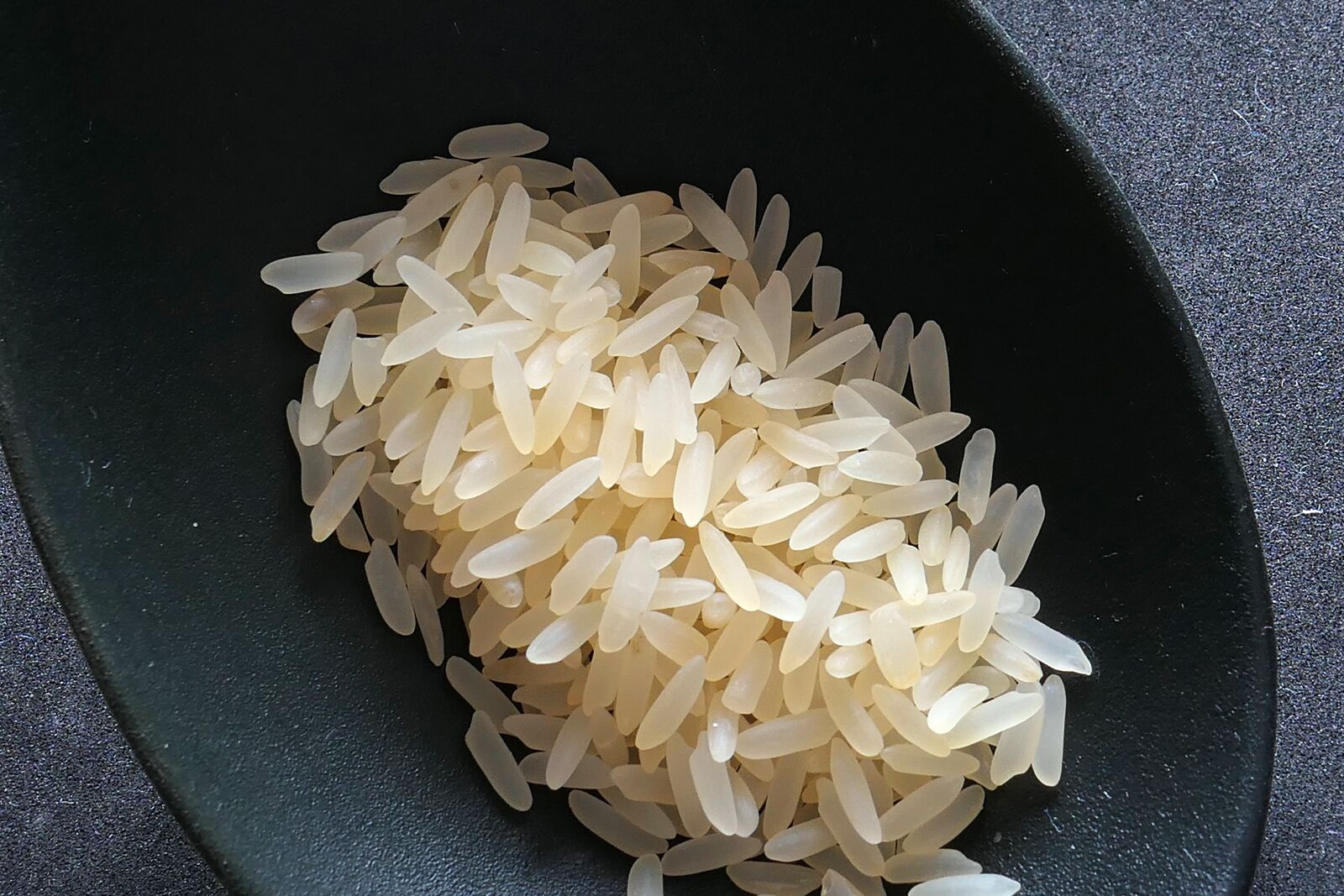 Panasonic Lumix DMC-LX10 (Lumix DMC-LX15) sample photo. Rice, spoon, spoon rice photography
