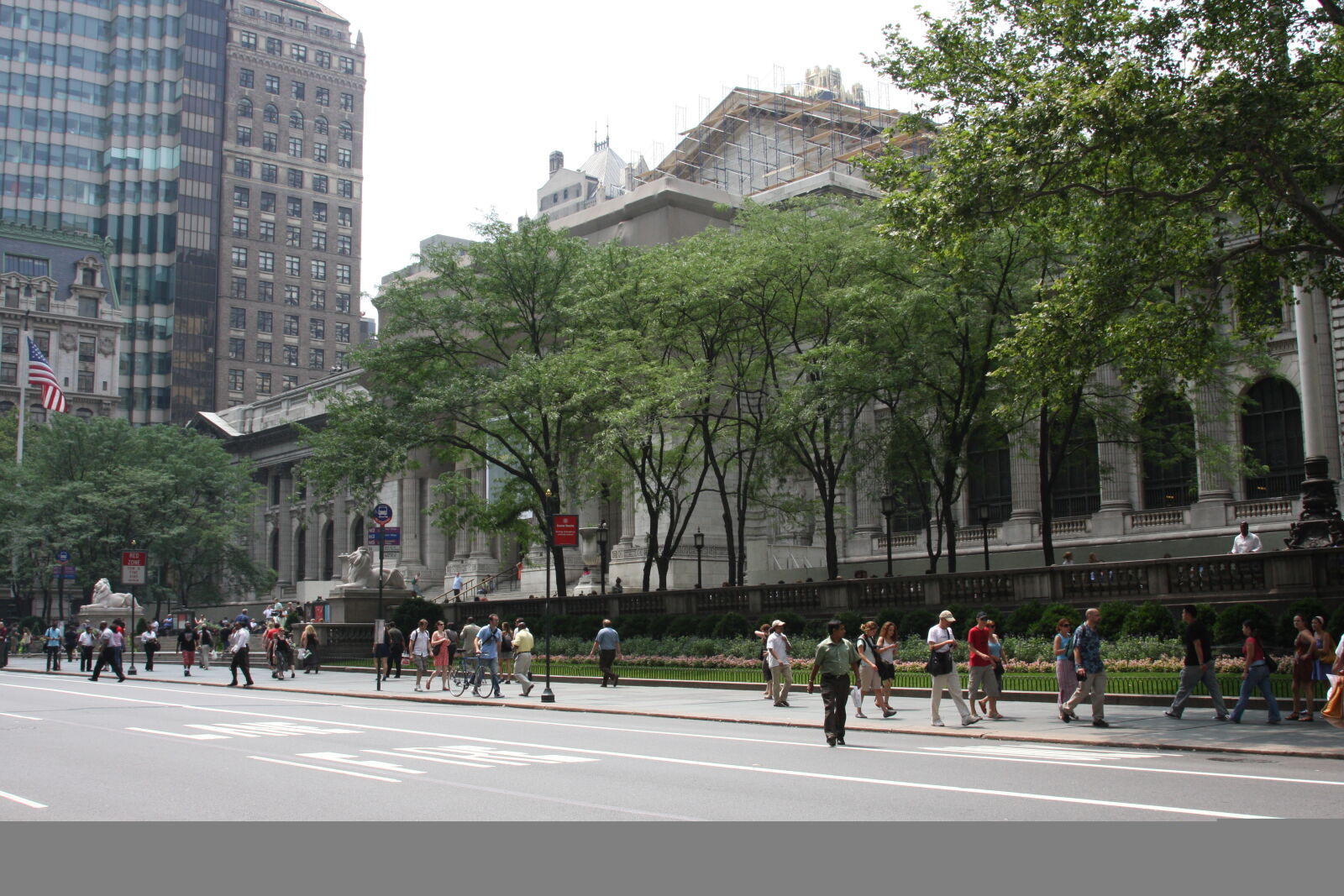 Canon EOS 40D sample photo. Museum photography