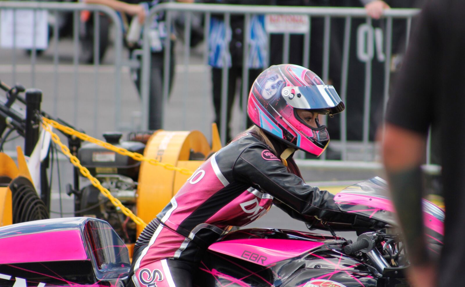 Canon EOS 550D (EOS Rebel T2i / EOS Kiss X4) sample photo. Drag bike, race, motorcycle photography