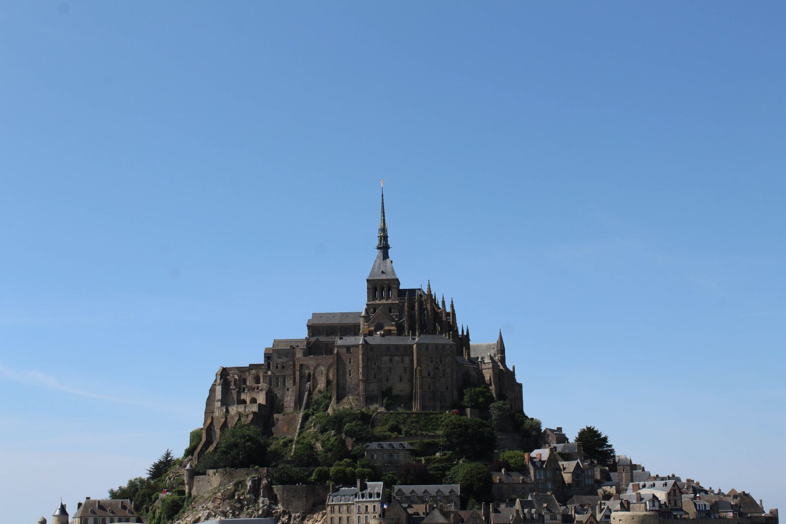Canon EOS 1300D (EOS Rebel T6 / EOS Kiss X80) sample photo. France, normandy, mont-saint-michel photography