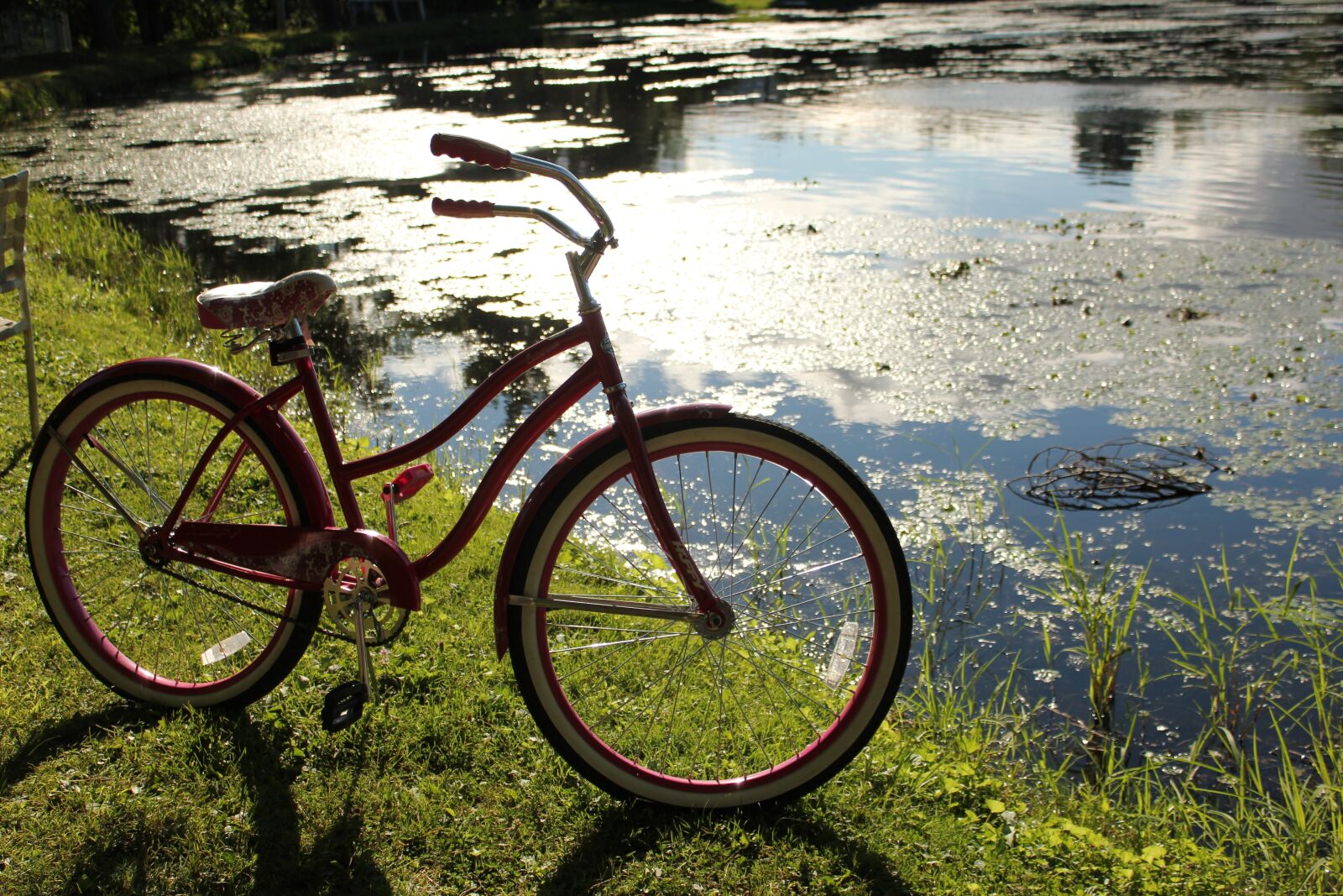 Canon EOS 550D (EOS Rebel T2i / EOS Kiss X4) sample photo. Kutshers, bike, sunset photography
