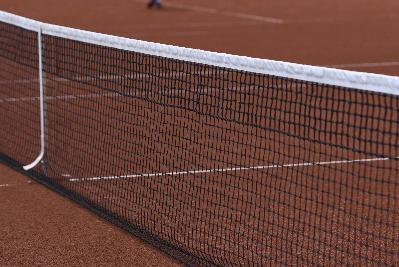 Nikon D5 sample photo. Web, tennis court, tennis photography