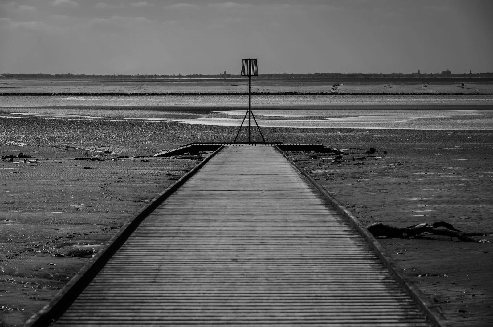 Nikon D90 sample photo. Black and white, estuary photography
