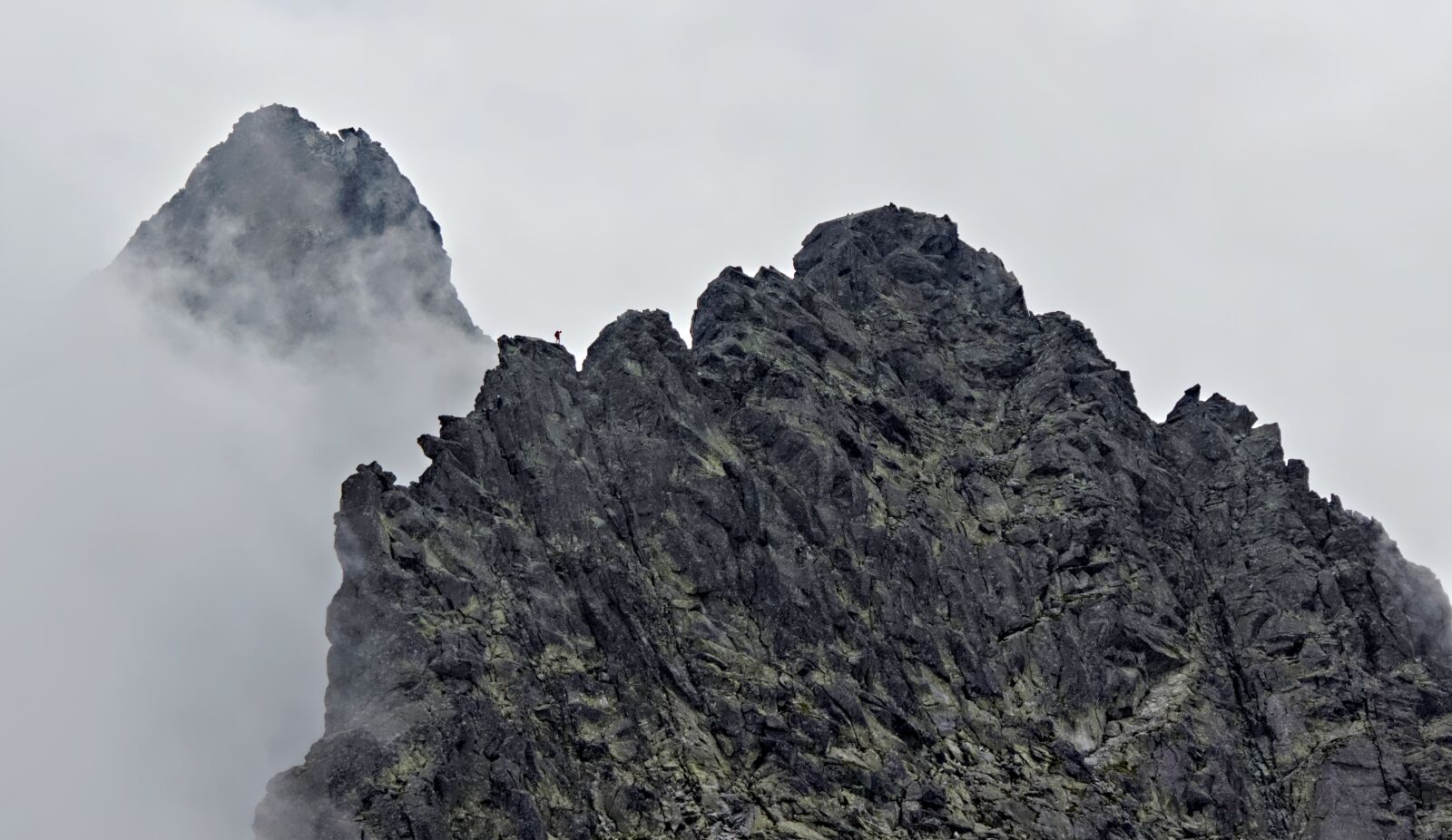 Canon EOS 600D (Rebel EOS T3i / EOS Kiss X5) sample photo. Mountains, alpinist, mountaineer photography