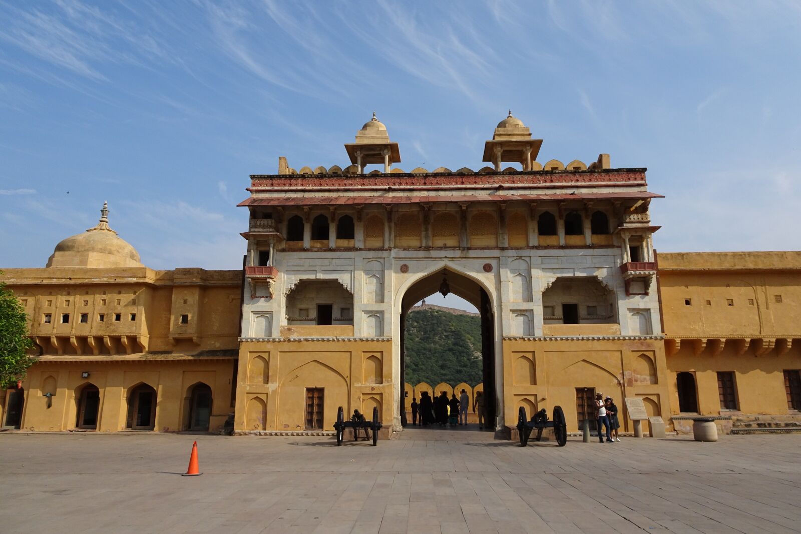 Sony Cyber-shot DSC-HX90V sample photo. Fort, amer, architecture photography