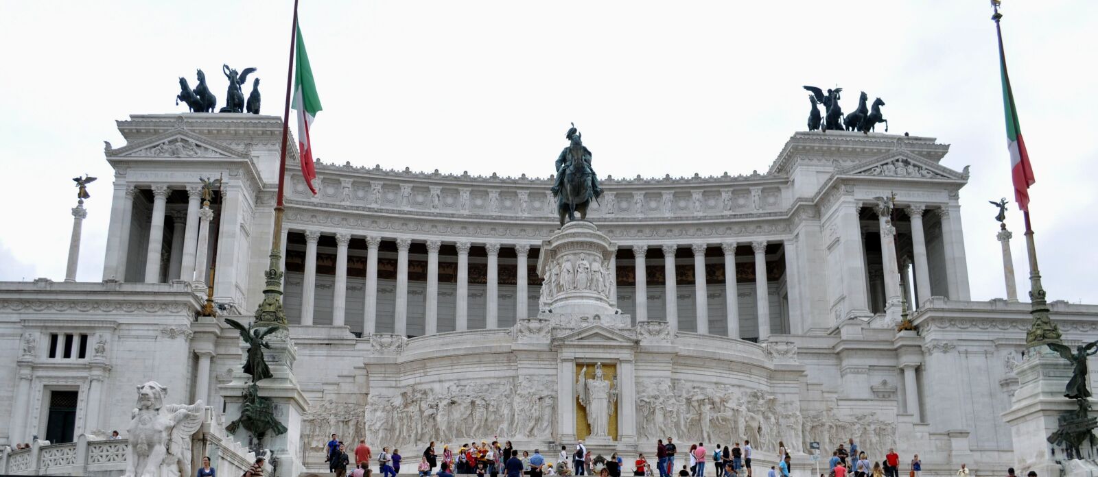 Nikon D5000 sample photo. Rome, monument, unknown soldier photography