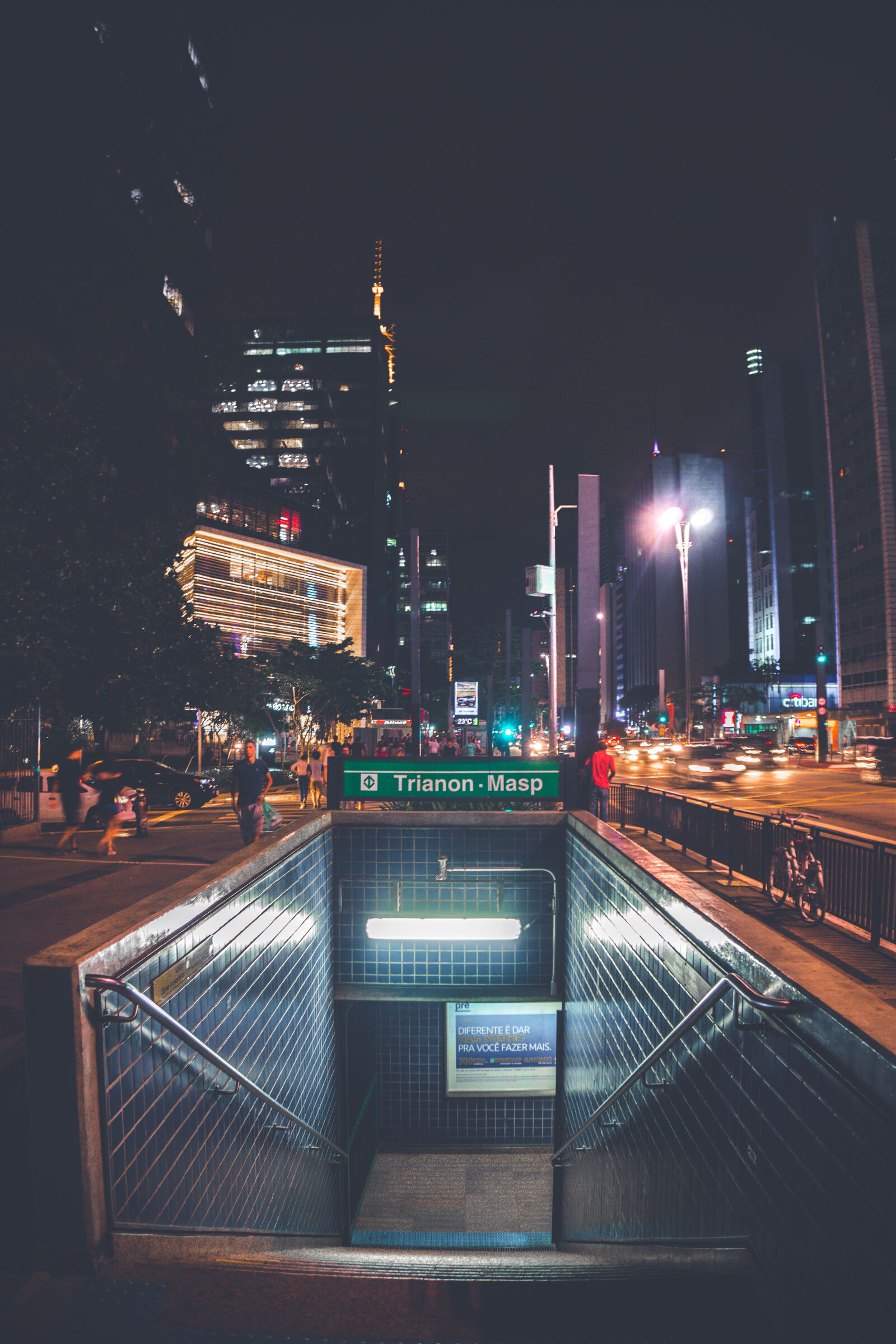 Sony a6300 sample photo. Architecture, blur, bridge, buildings photography
