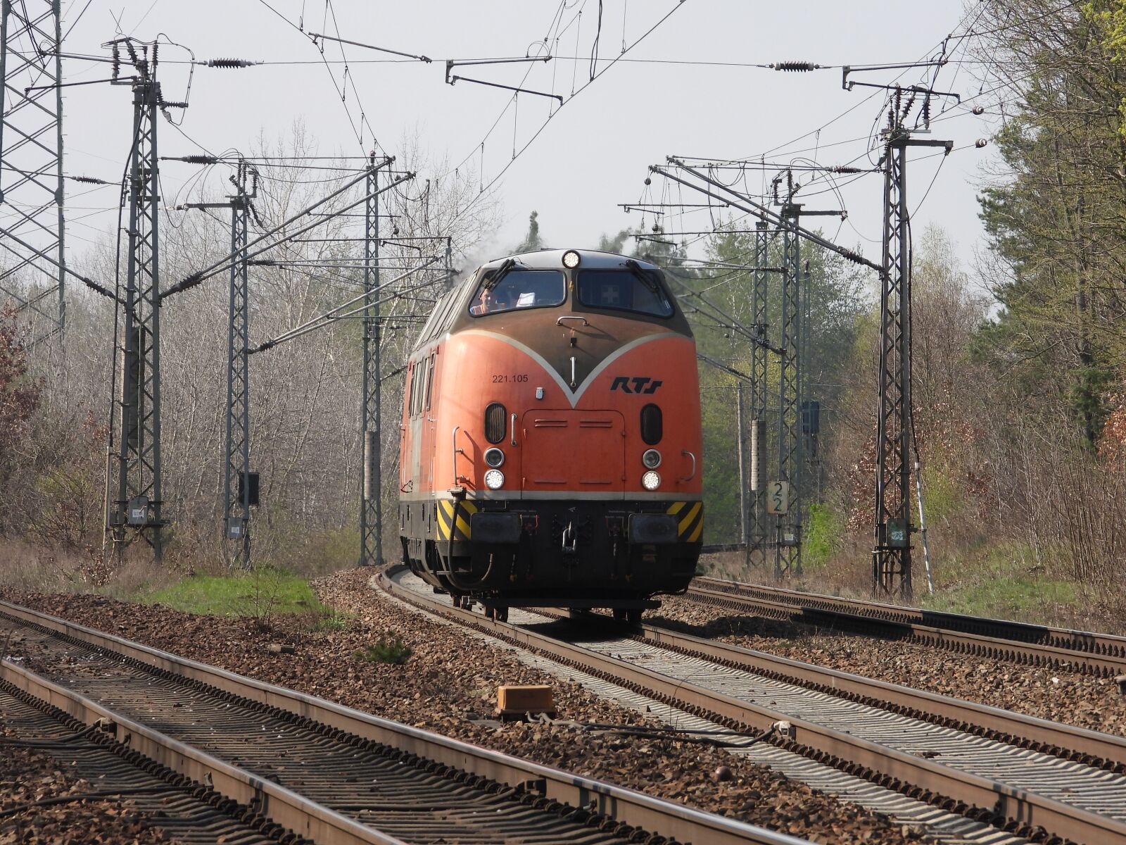 Nikon Coolpix P1000 sample photo. Loco, diesel locomotive, rail photography