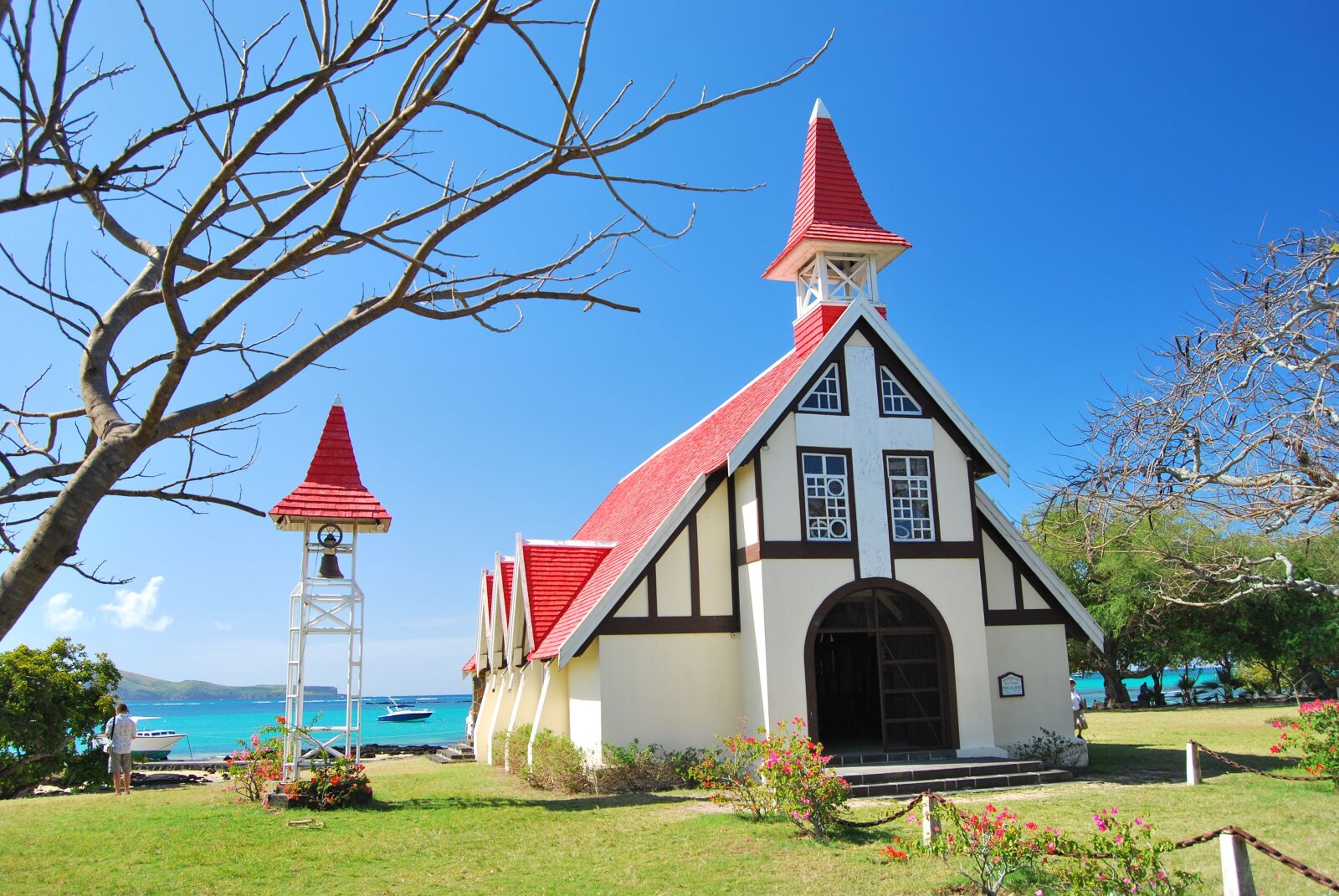 Nikon D60 sample photo. Church, maurice, cap malheureux photography