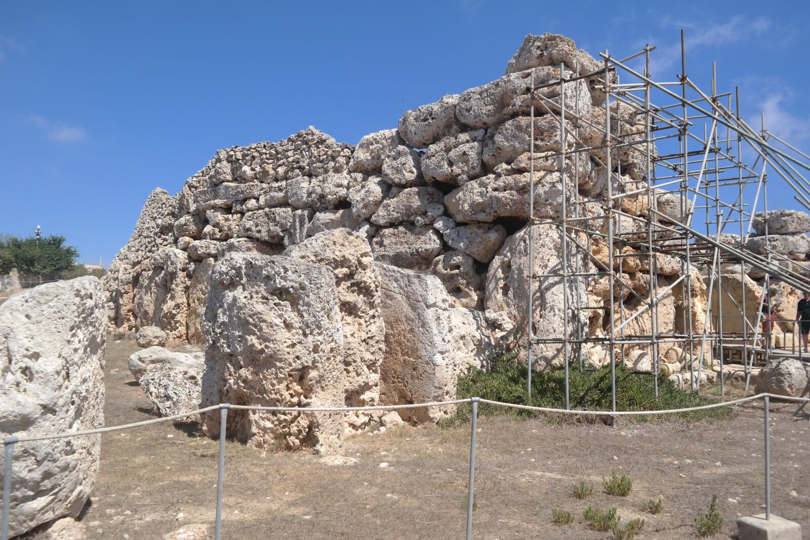 Samsung NX300 sample photo. Malta, temple, high culture photography