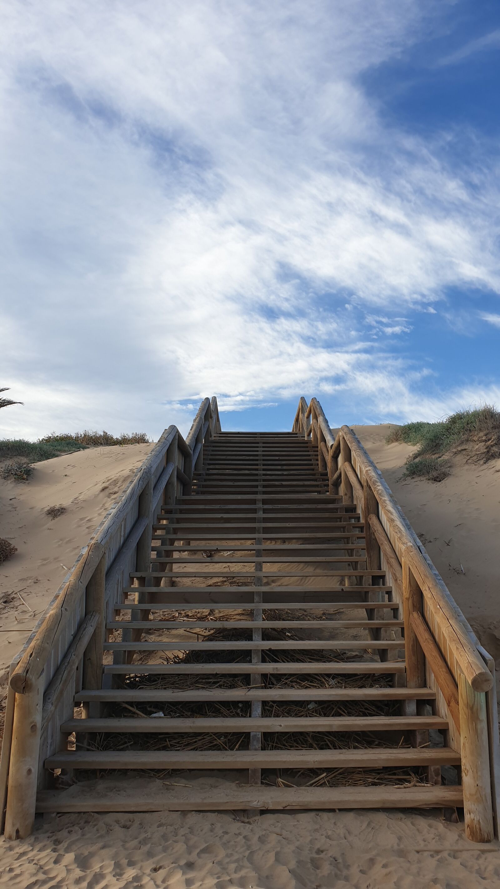Samsung Galaxy S9+ sample photo. Stairs, blue, sky photography