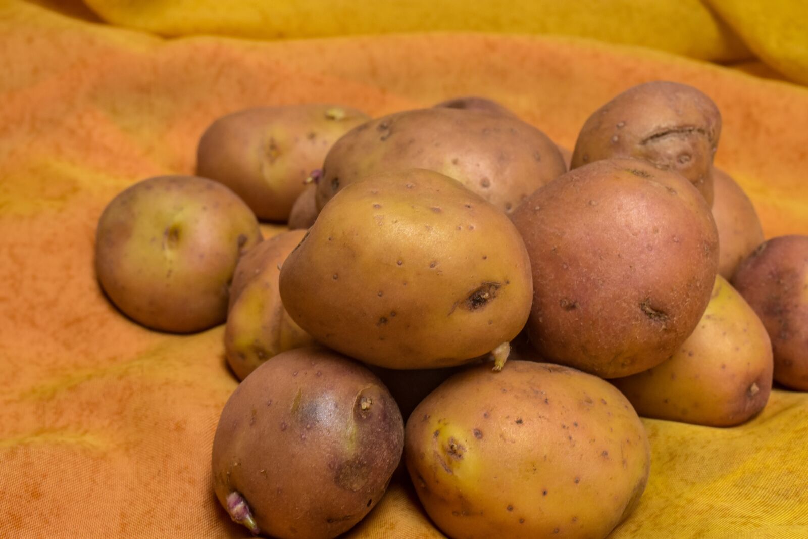 Nikon D3400 sample photo. Potatos, food, nutrition photography