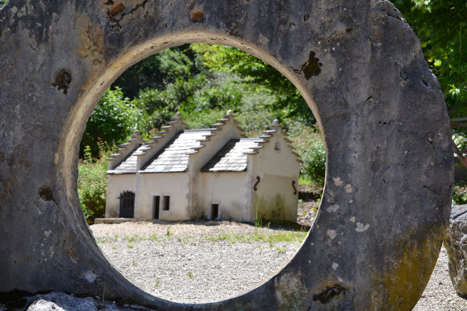 Nikon D3100 sample photo. Pierre, architecture, house photography