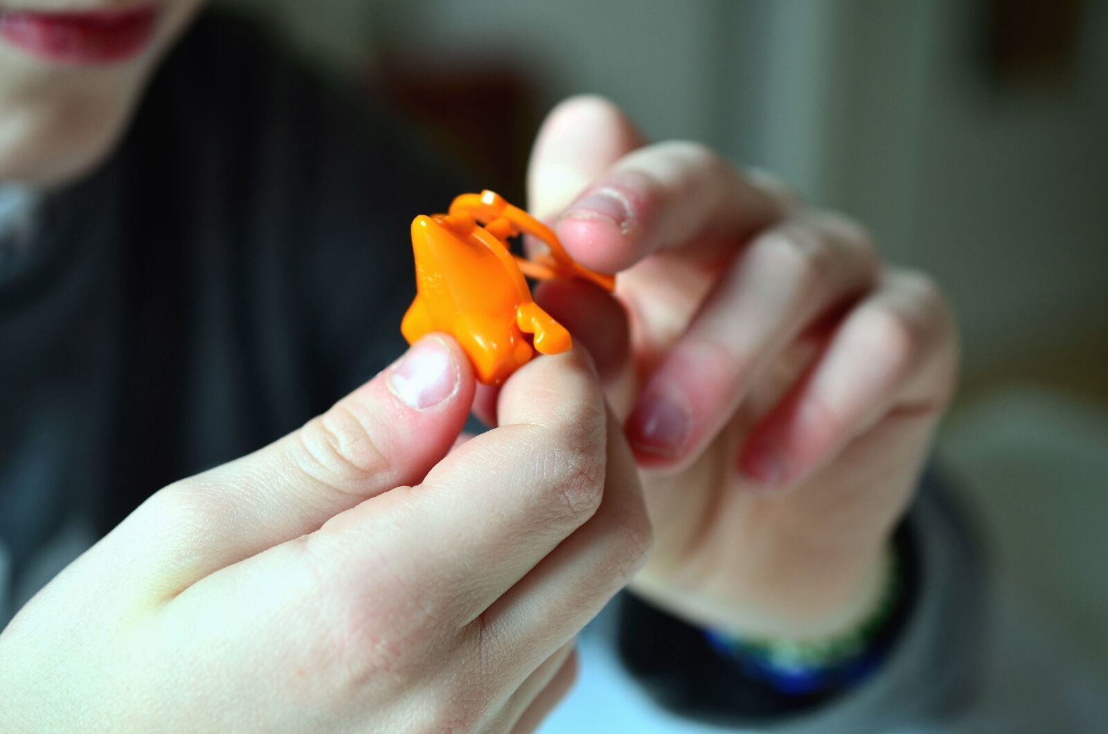 Nikon D5100 sample photo. Baby, hands, toy, fingers photography