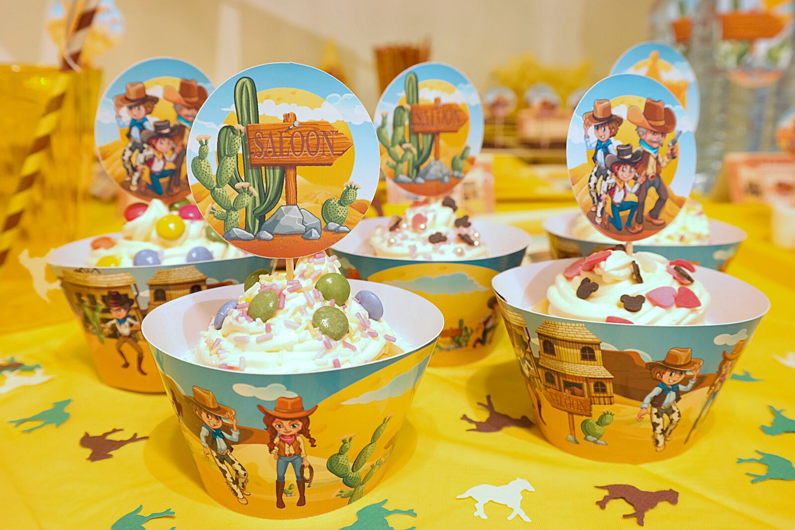 Samsung NX300 sample photo. Cowboy, kids, party, saloon photography