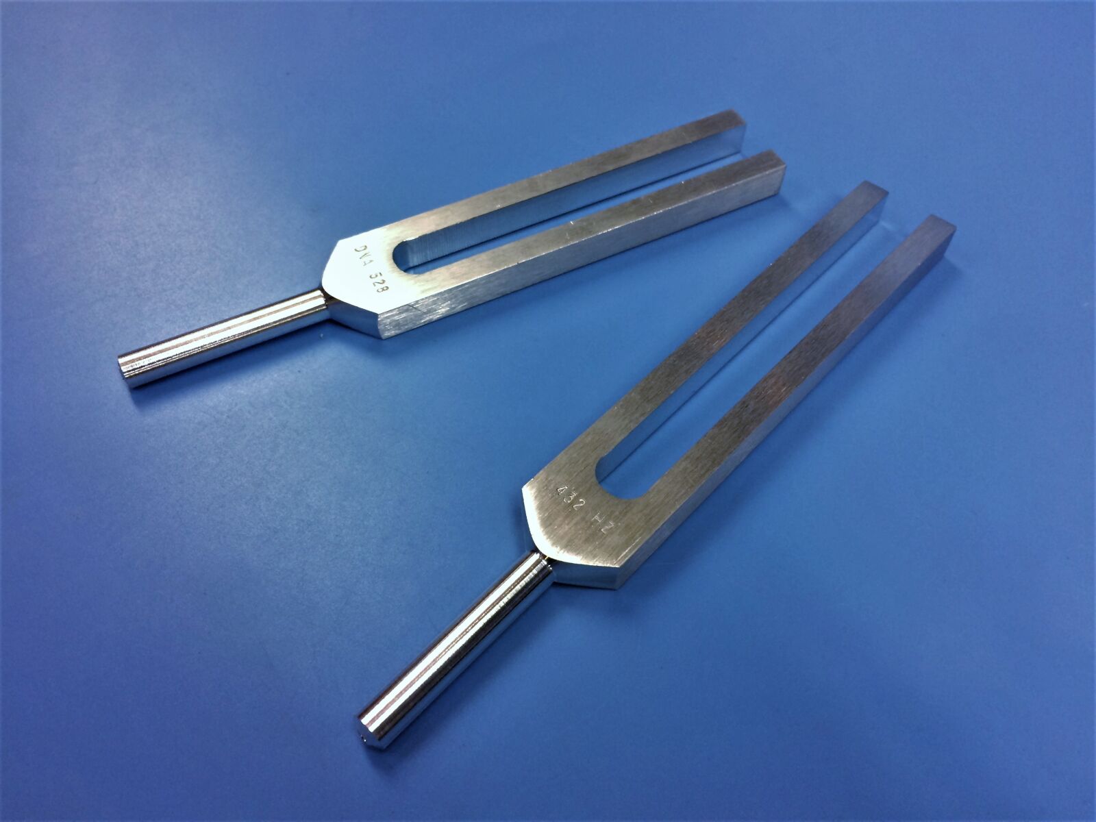 iPhone 5s back camera 4.15mm f/2.2 sample photo. Tuning fork, 432hz, harmony photography