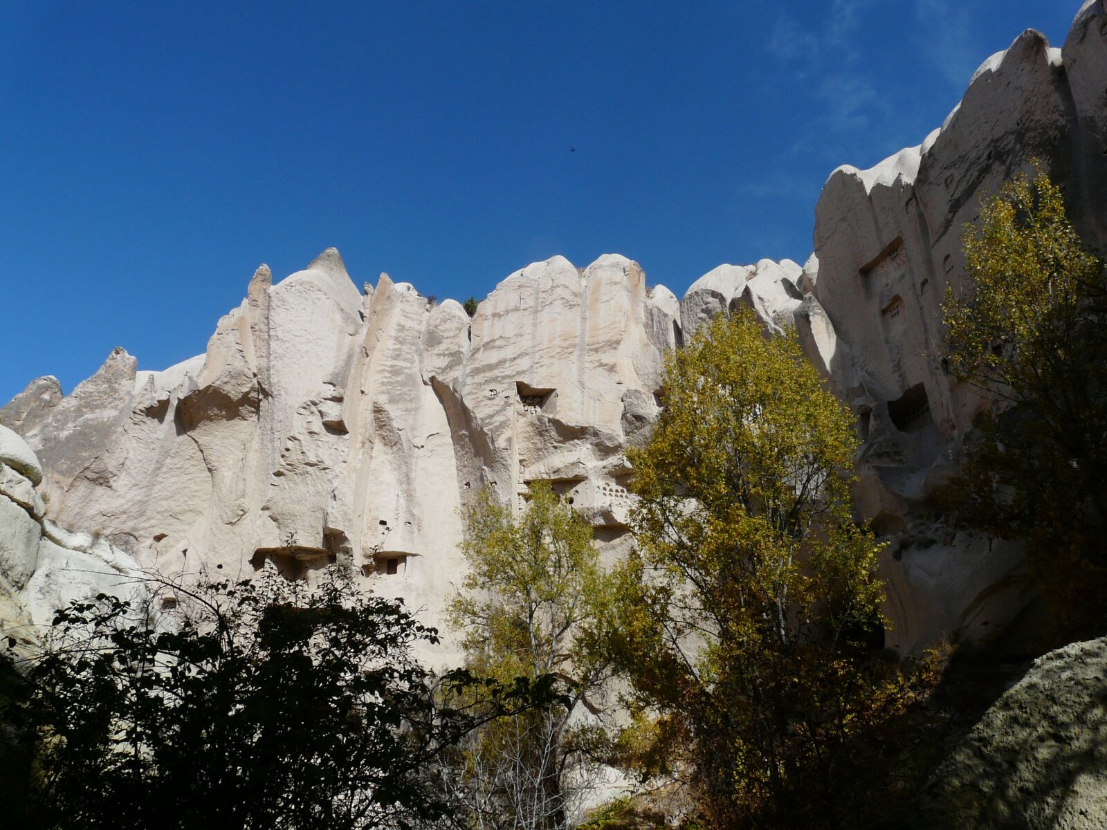 Panasonic DMC-FZ18 sample photo. Valley of roses, cappadocia photography