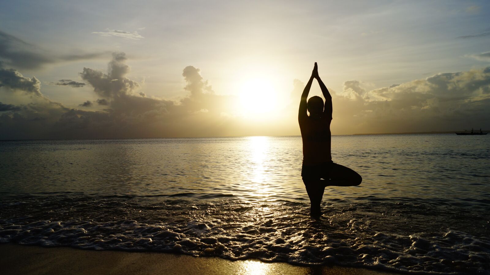 Sony SLT-A57 sample photo. Beach, sunset, yoga photography