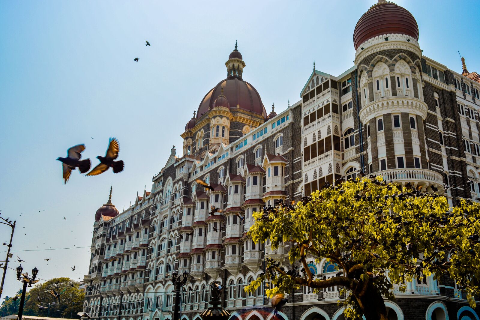 Nikon D5200 sample photo. Architecture, city, travel photography