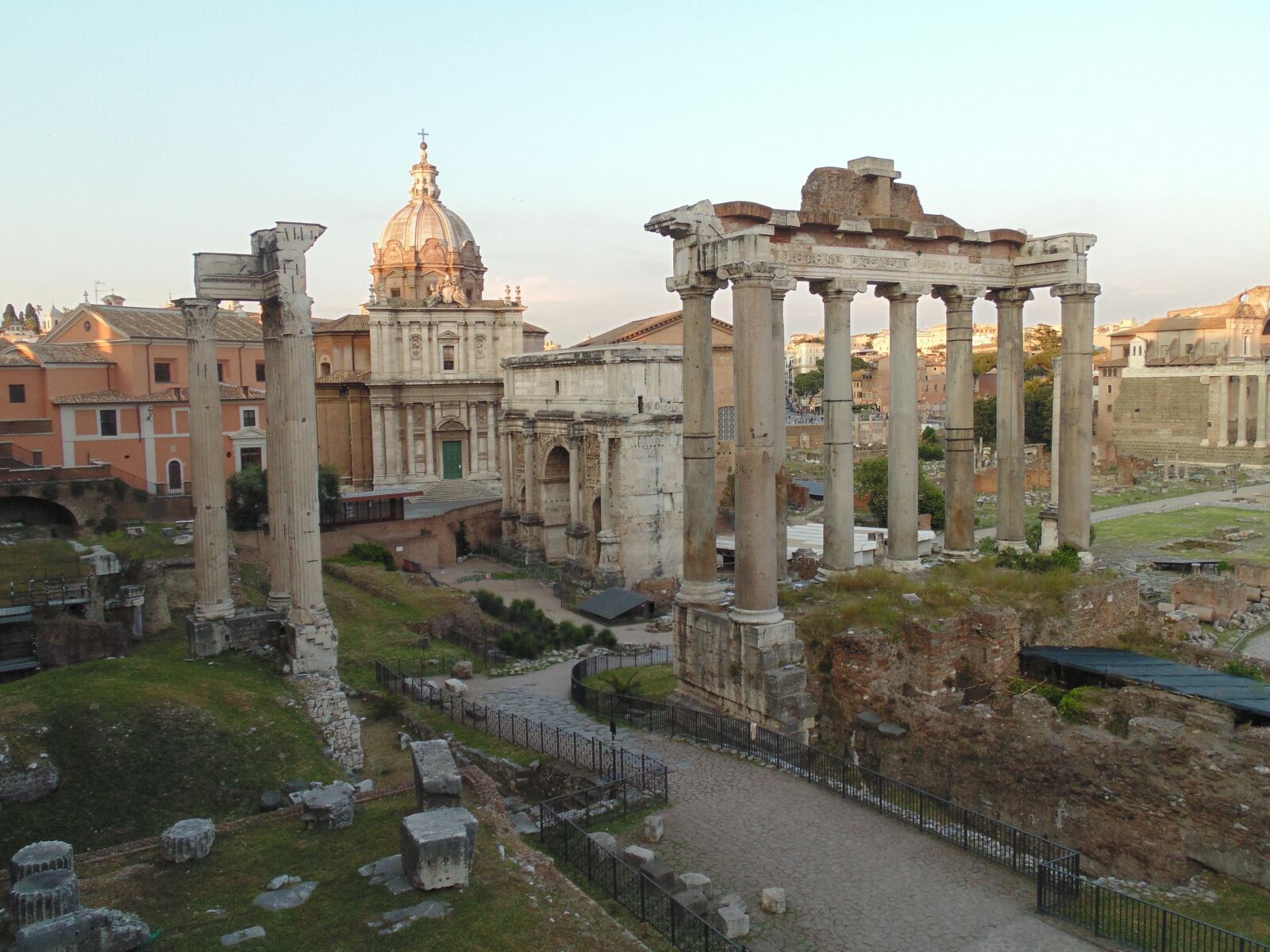 Sony Cyber-shot DSC-H200 sample photo. Roman forum, rome, italy photography